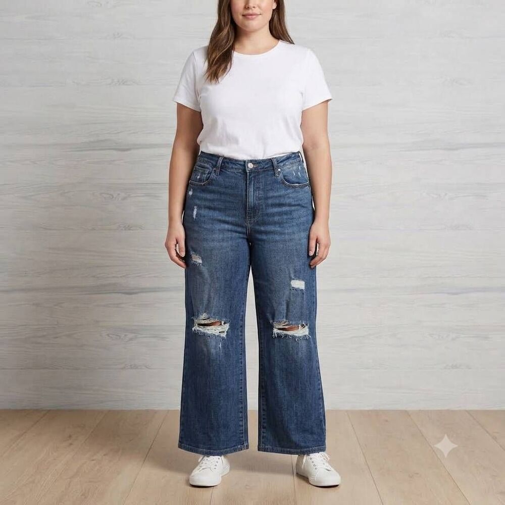 Risen Distressed Wide Leg Gaucho Jeans 11/30 Denim Casual Trendy Everyday Basic
